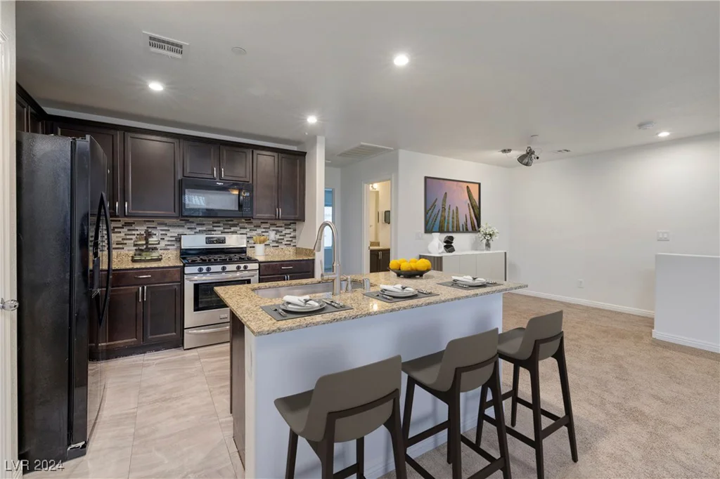 4637 Pencester, Las Vegas, NV 89115