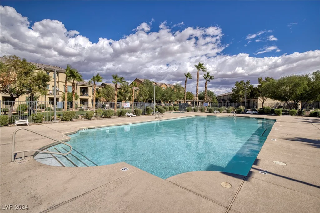 4637 Pencester, Las Vegas, NV 89115