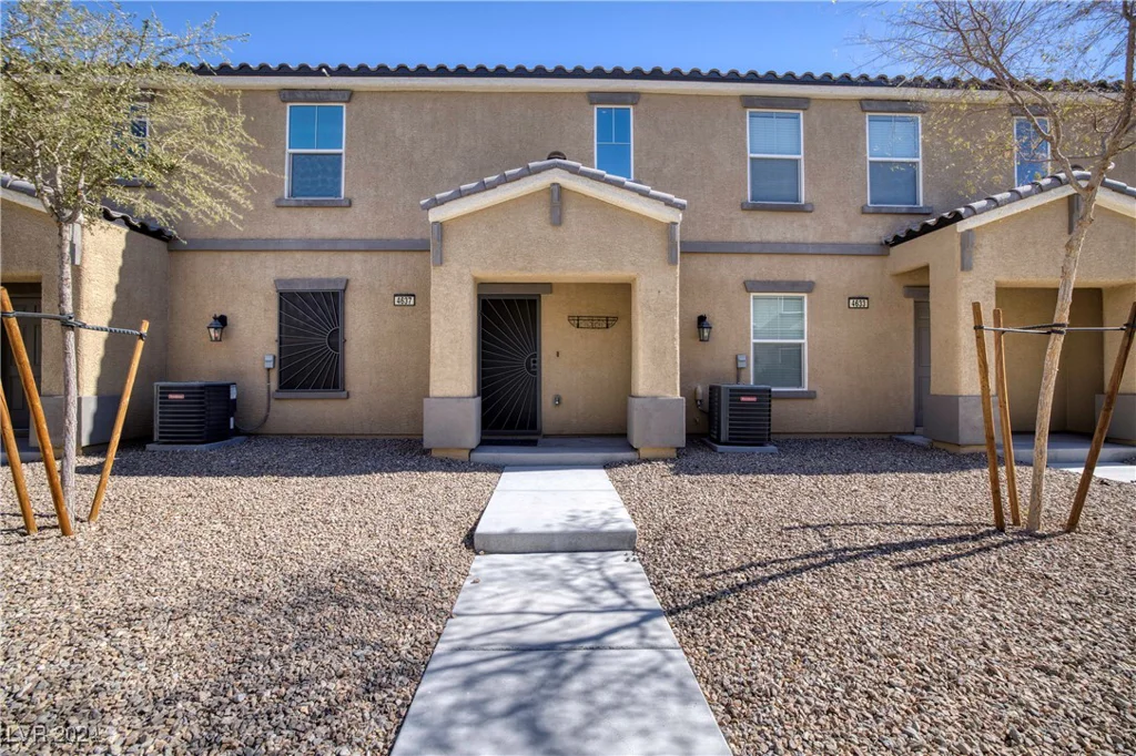 4637 Pencester, Las Vegas, NV 89115