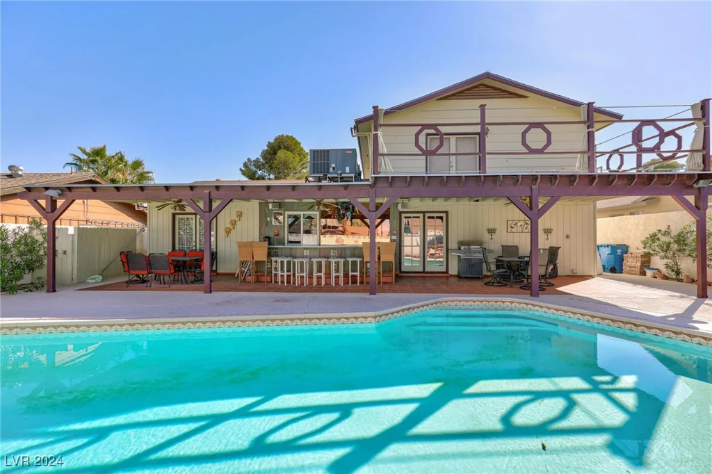 4020 Shadow Wood, Las Vegas, NV 89121