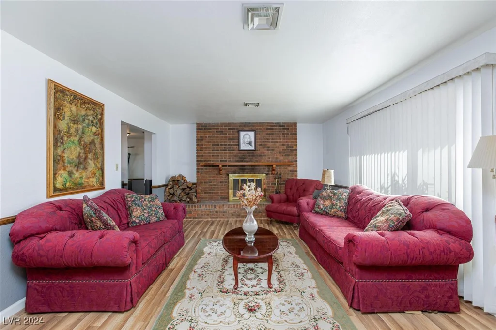 4020 Shadow Wood, Las Vegas, NV 89121