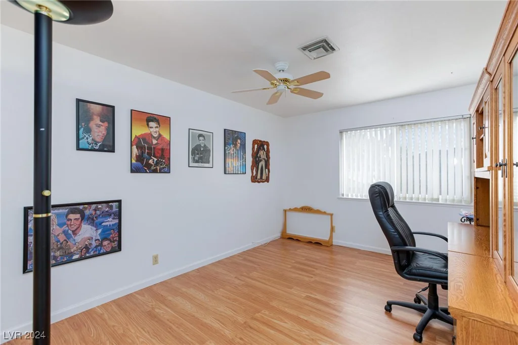 4020 Shadow Wood, Las Vegas, NV 89121