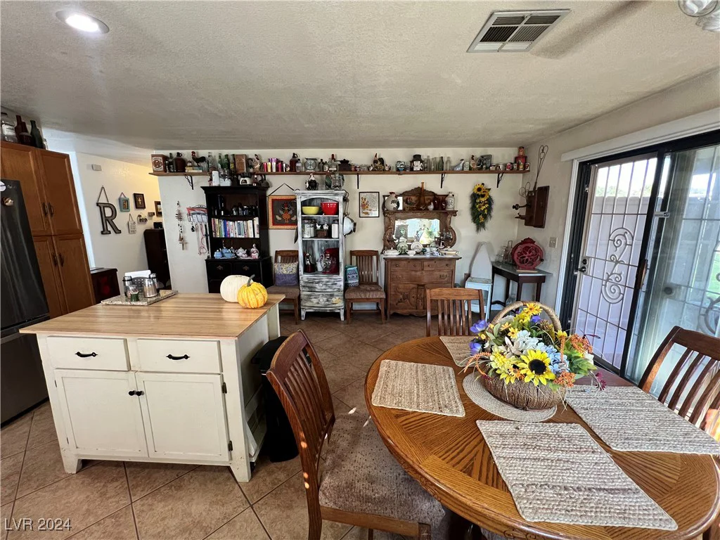 130 Spring Mountain Vista, Pahrump, NV 89060