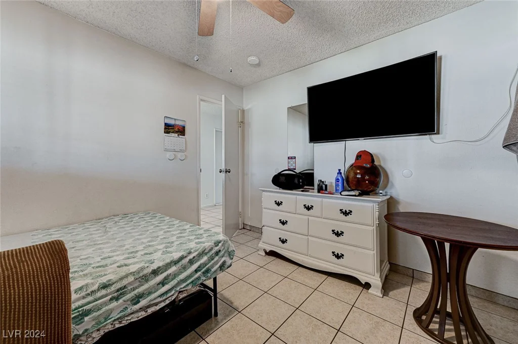 2309 Constantine, Las Vegas, NV 89101