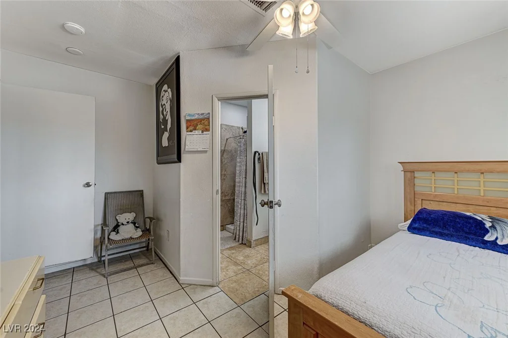 2309 Constantine, Las Vegas, NV 89101