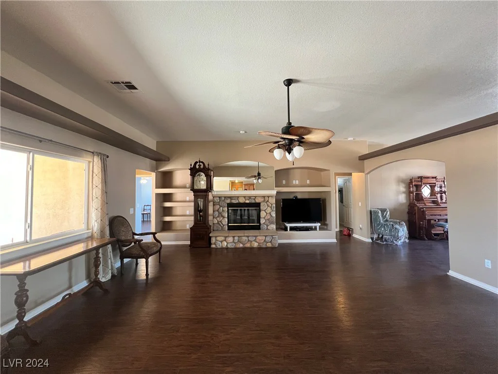 3301 Rainbow, Pahrump, NV 89048