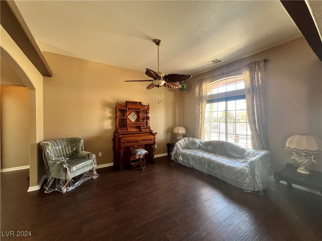 3301 Rainbow, Pahrump, NV 89048