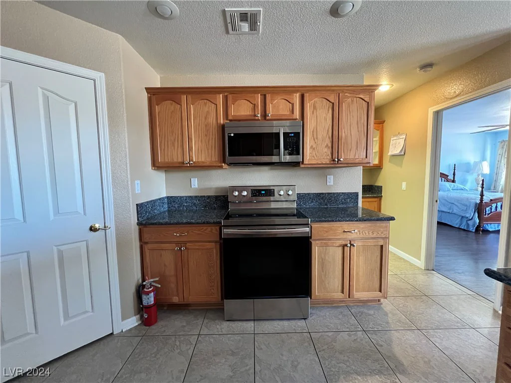 3301 Rainbow, Pahrump, NV 89048