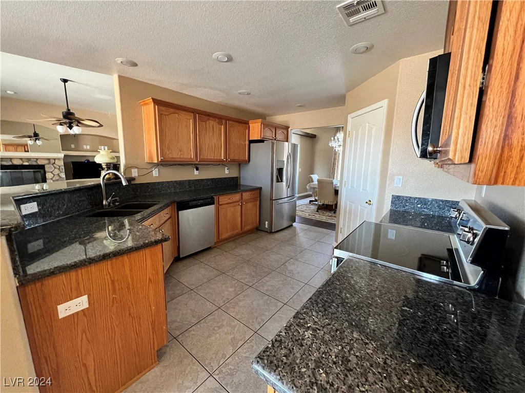 3301 Rainbow, Pahrump, NV 89048