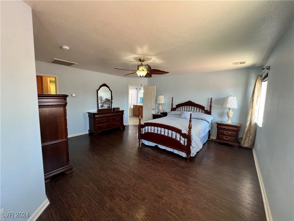 3301 Rainbow, Pahrump, NV 89048