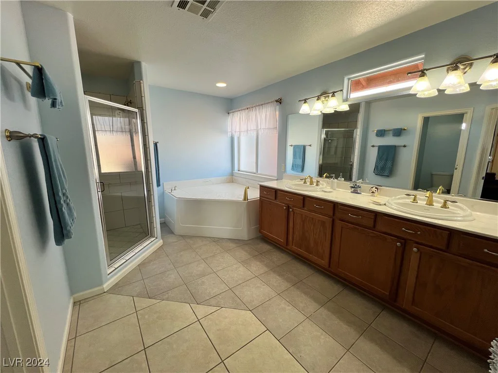 3301 Rainbow, Pahrump, NV 89048
