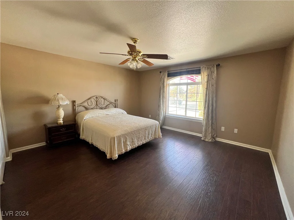 3301 Rainbow, Pahrump, NV 89048