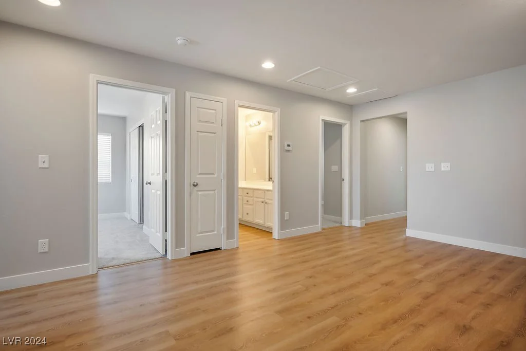 8331 Martinborough, Las Vegas, NV 89131