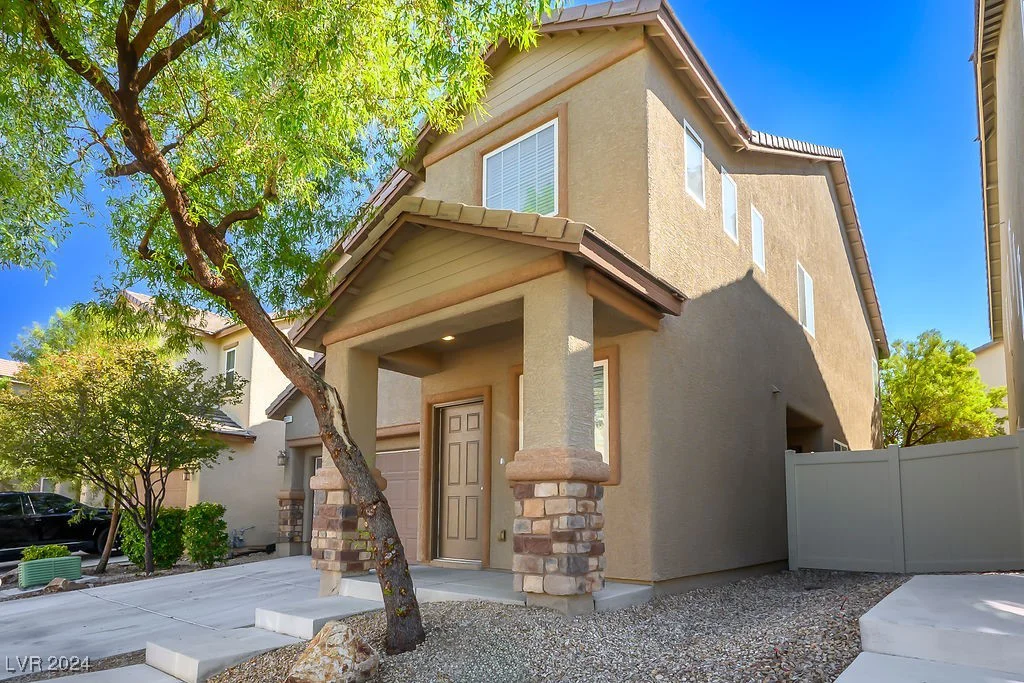 8331 Martinborough, Las Vegas, NV 89131