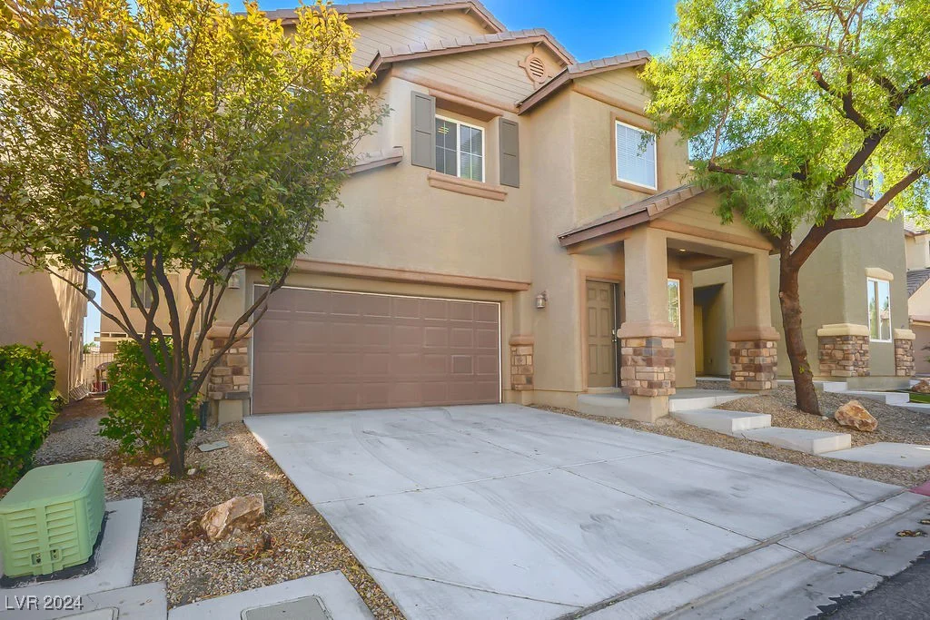 8331 Martinborough, Las Vegas, NV 89131