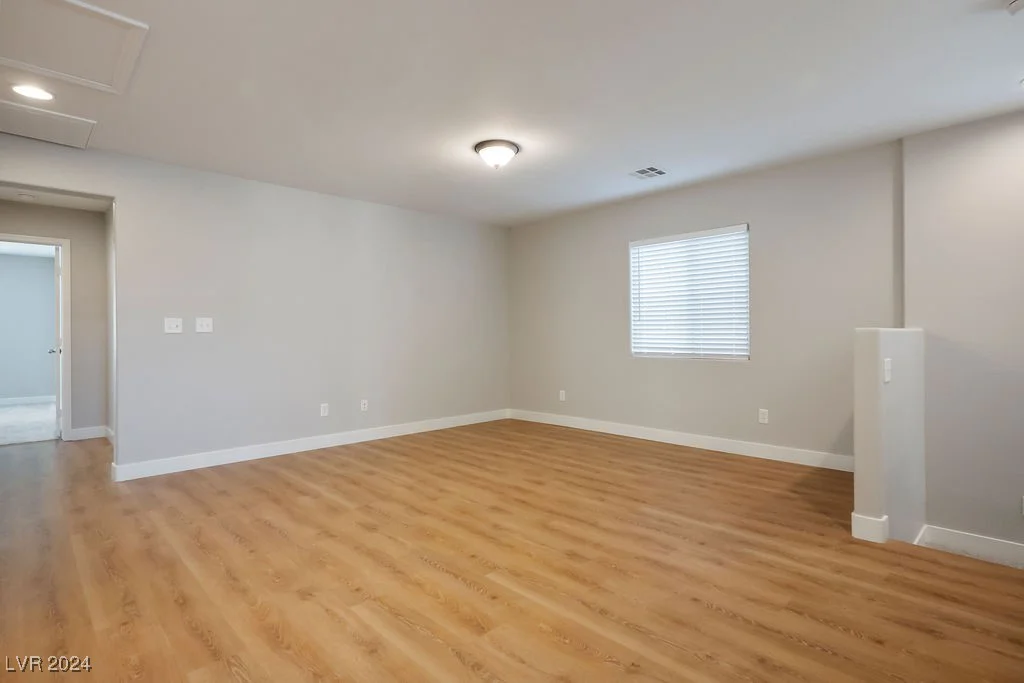 8331 Martinborough, Las Vegas, NV 89131
