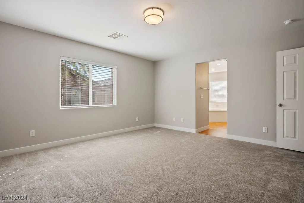 8331 Martinborough, Las Vegas, NV 89131