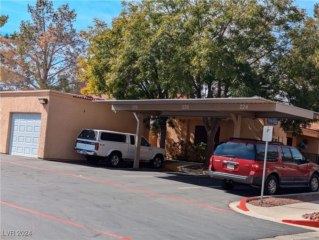 2851 Valley View, Las Vegas, NV 89102