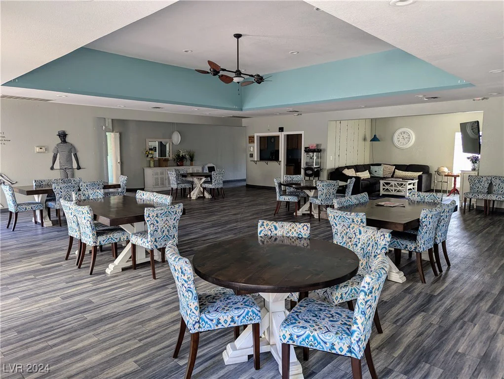 2851 Valley View, Las Vegas, NV 89102