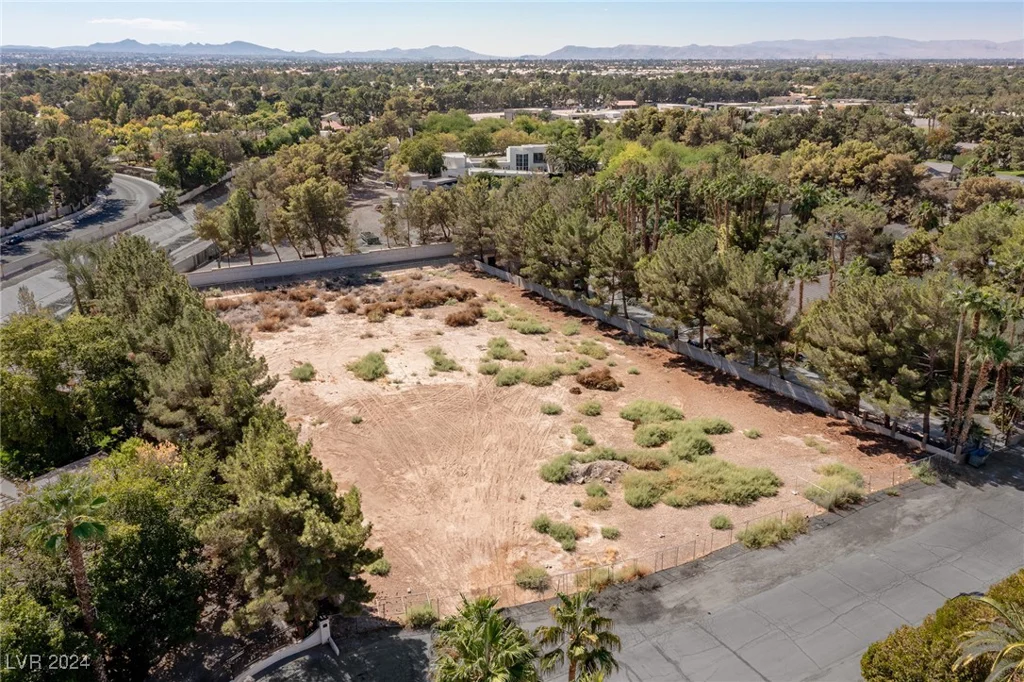 3675 Tobias, Las Vegas, NV 89120