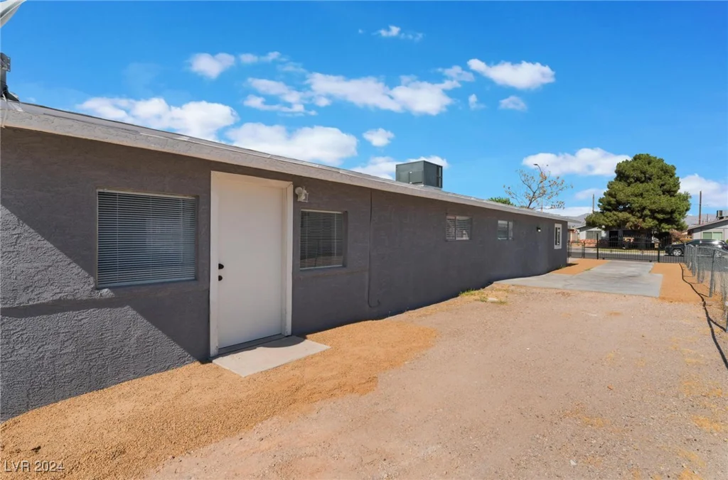1225 Lawry, Las Vegas, NV 89106