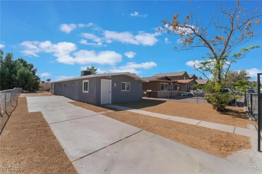 1225 Lawry, Las Vegas, NV 89106