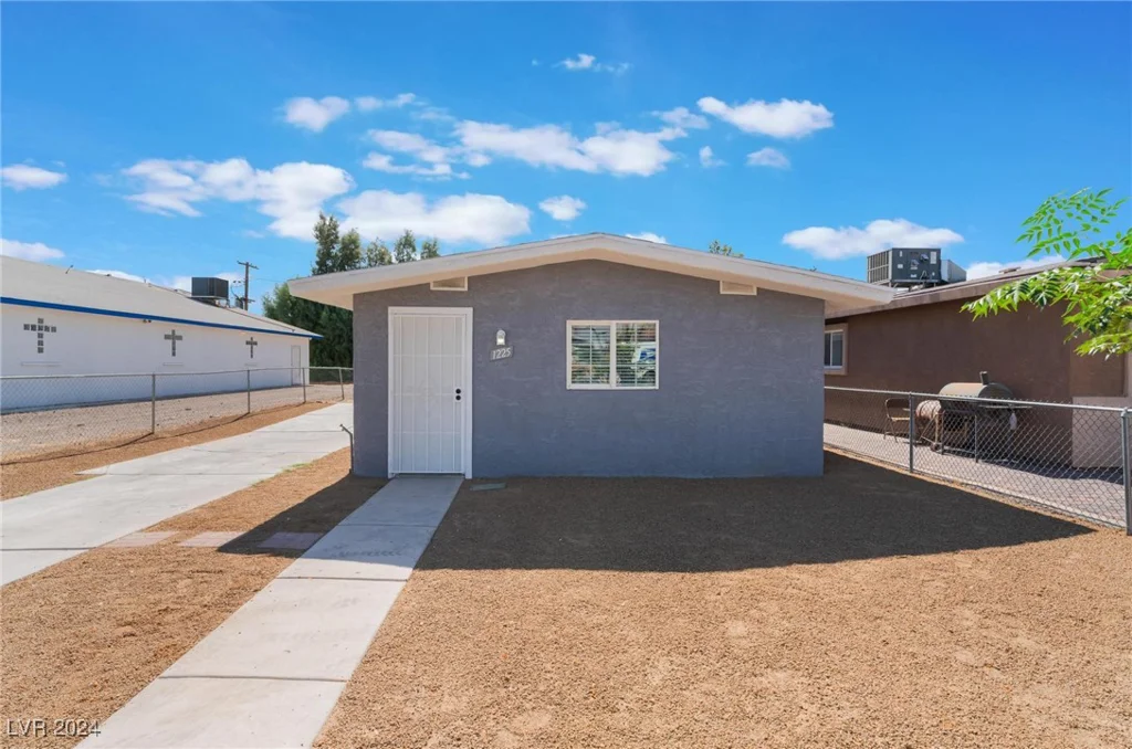 1225 Lawry, Las Vegas, NV 89106