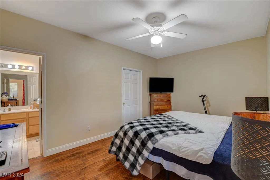 9580 Reno, Las Vegas, NV 89148