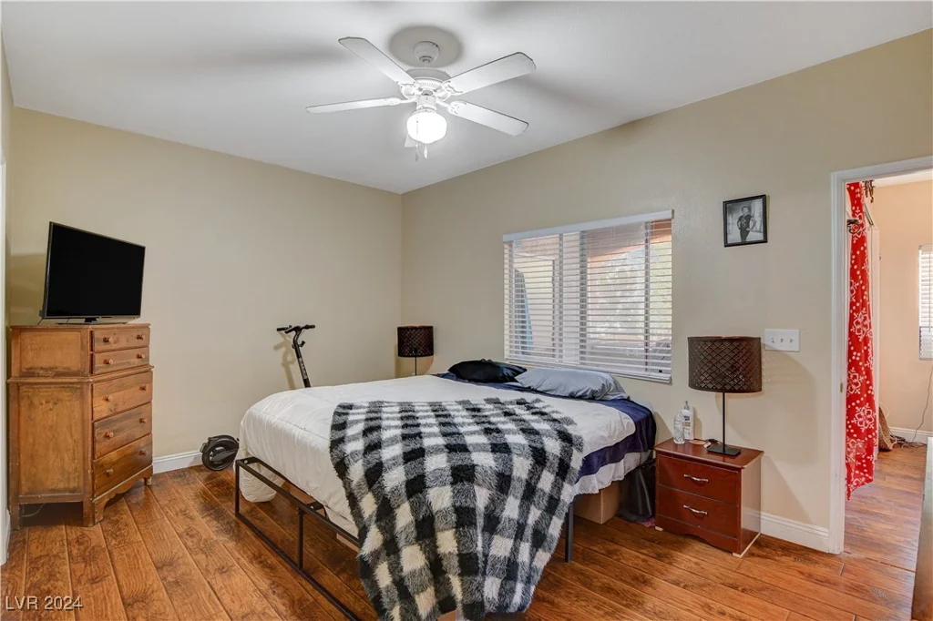 9580 Reno, Las Vegas, NV 89148