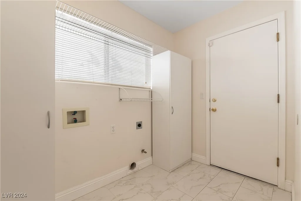 7341 Tealwood, Las Vegas, NV 89131