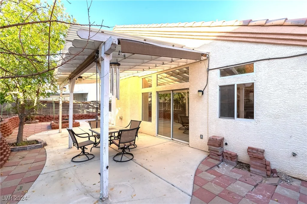 7341 Tealwood, Las Vegas, NV 89131
