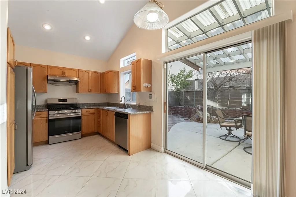 7341 Tealwood, Las Vegas, NV 89131