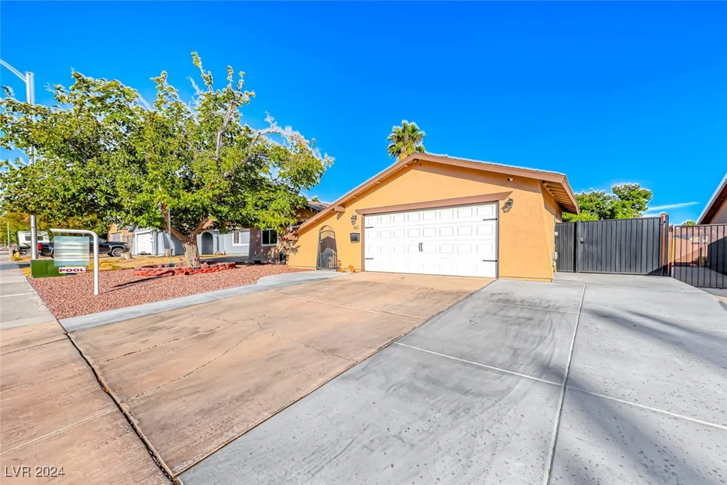 1411 Gloria, Boulder City, NV 89005