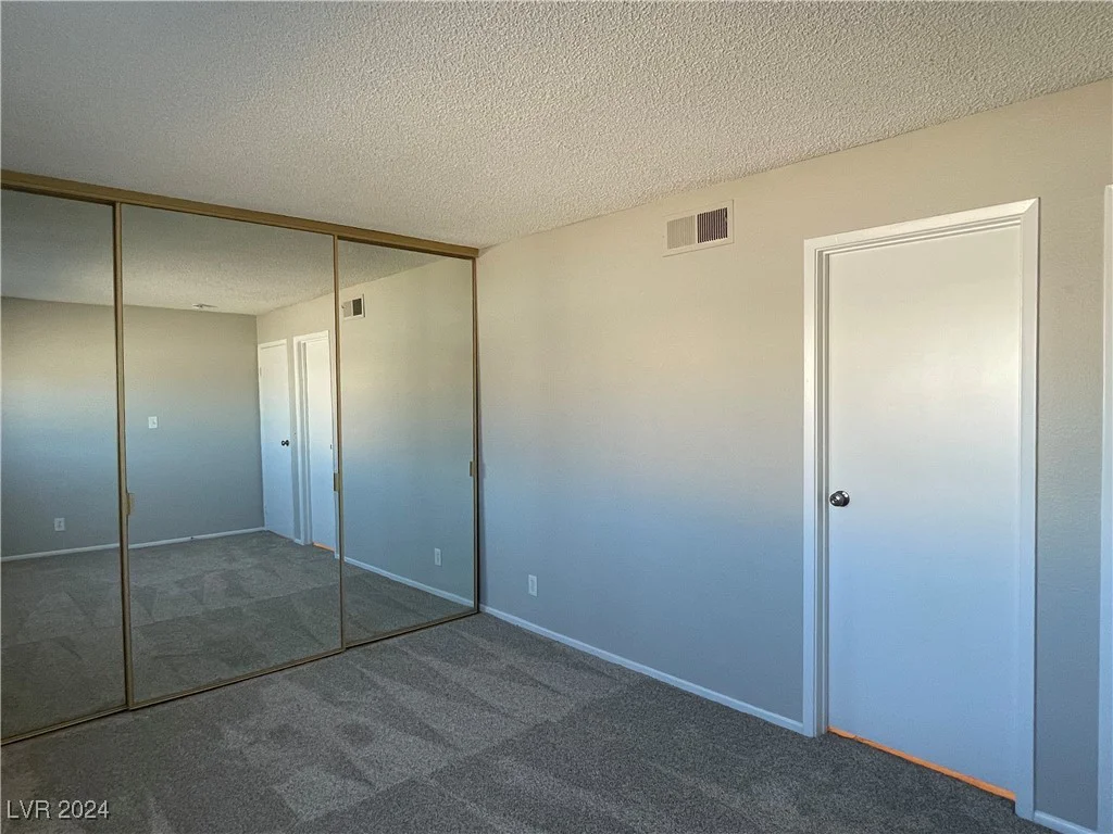1930 Whippletree, Las Vegas, NV 89119