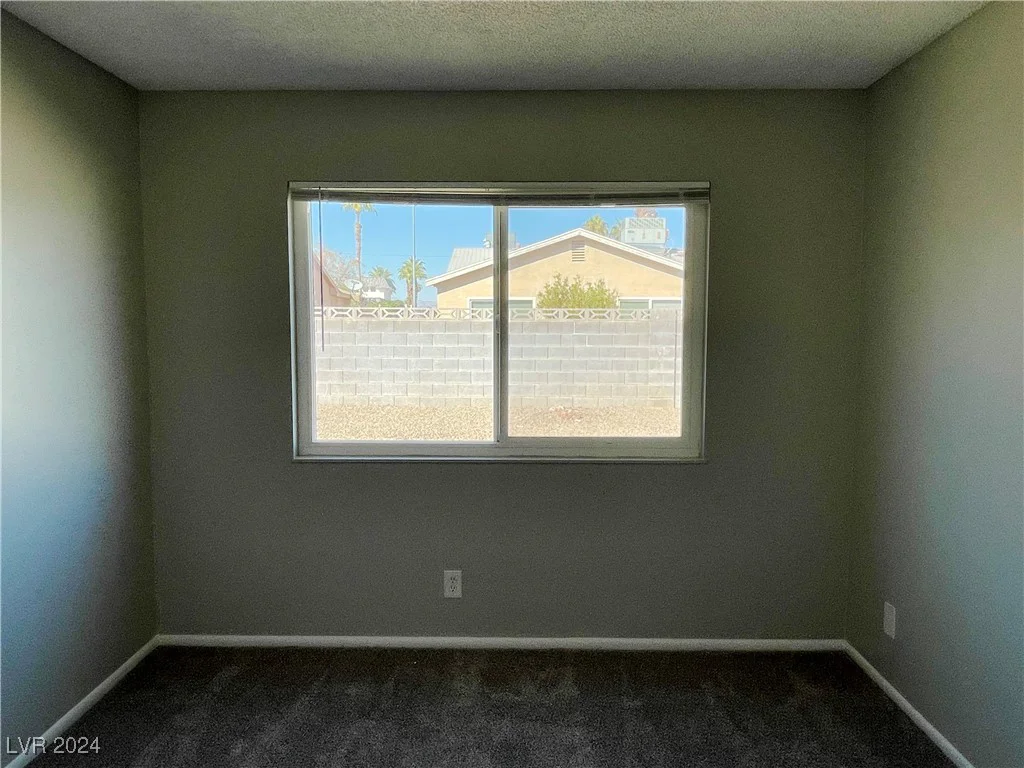 1930 Whippletree, Las Vegas, NV 89119