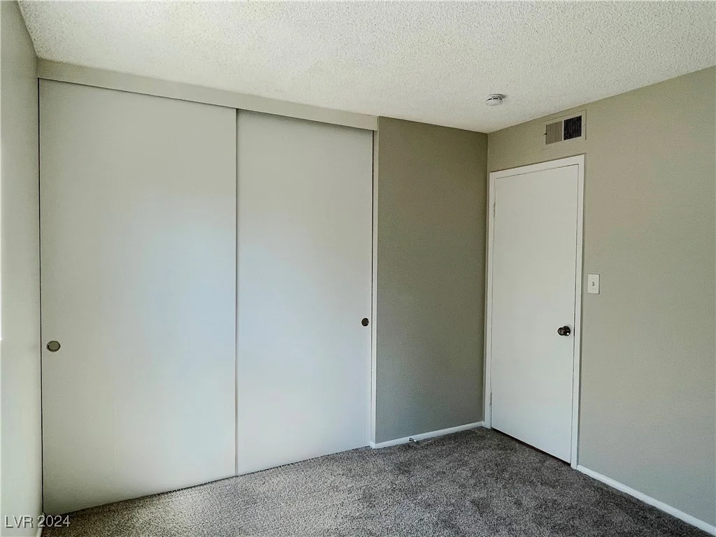 1930 Whippletree, Las Vegas, NV 89119