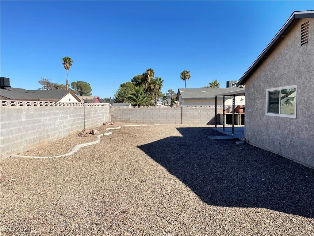 1930 Whippletree, Las Vegas, NV 89119