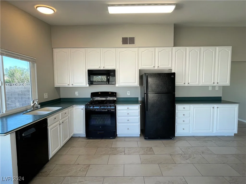 1930 Whippletree, Las Vegas, NV 89119