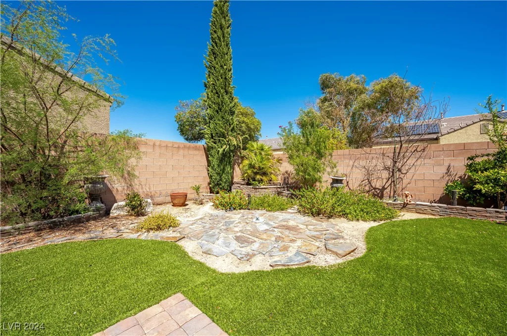 8108 Hopscotch, Las Vegas, NV 89131