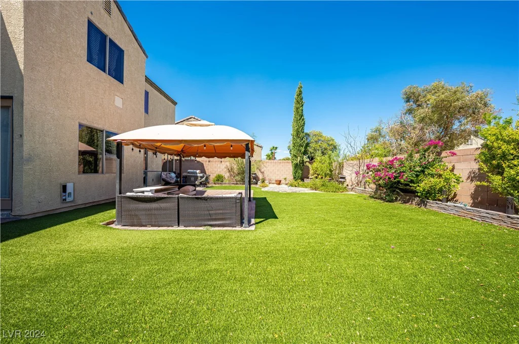 8108 Hopscotch, Las Vegas, NV 89131