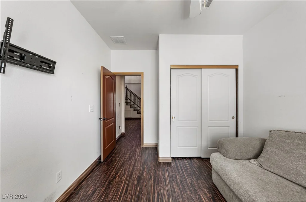 8108 Hopscotch, Las Vegas, NV 89131