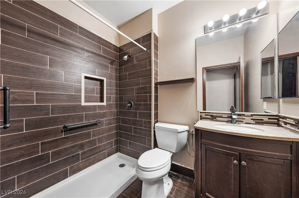 8108 Hopscotch, Las Vegas, NV 89131