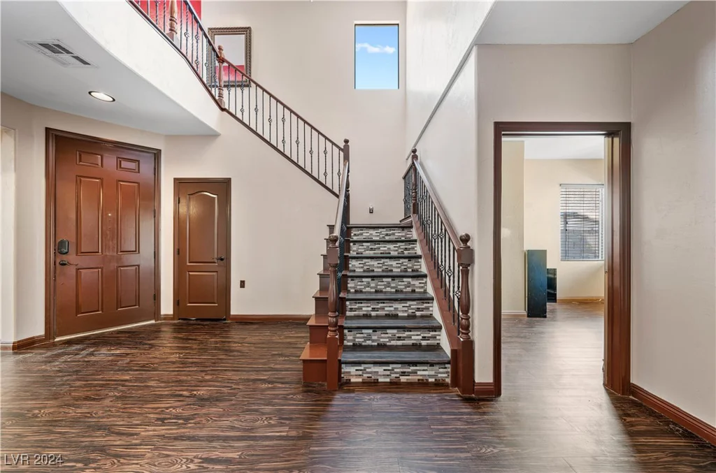 8108 Hopscotch, Las Vegas, NV 89131