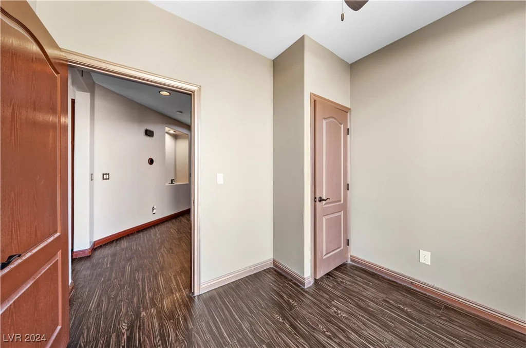8108 Hopscotch, Las Vegas, NV 89131