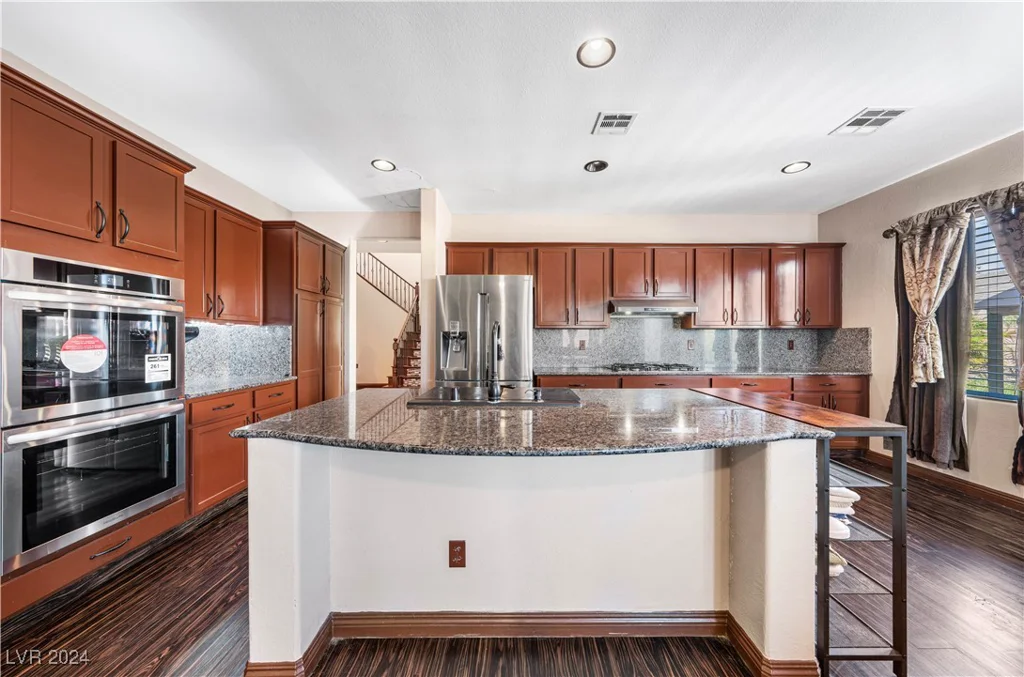 8108 Hopscotch, Las Vegas, NV 89131