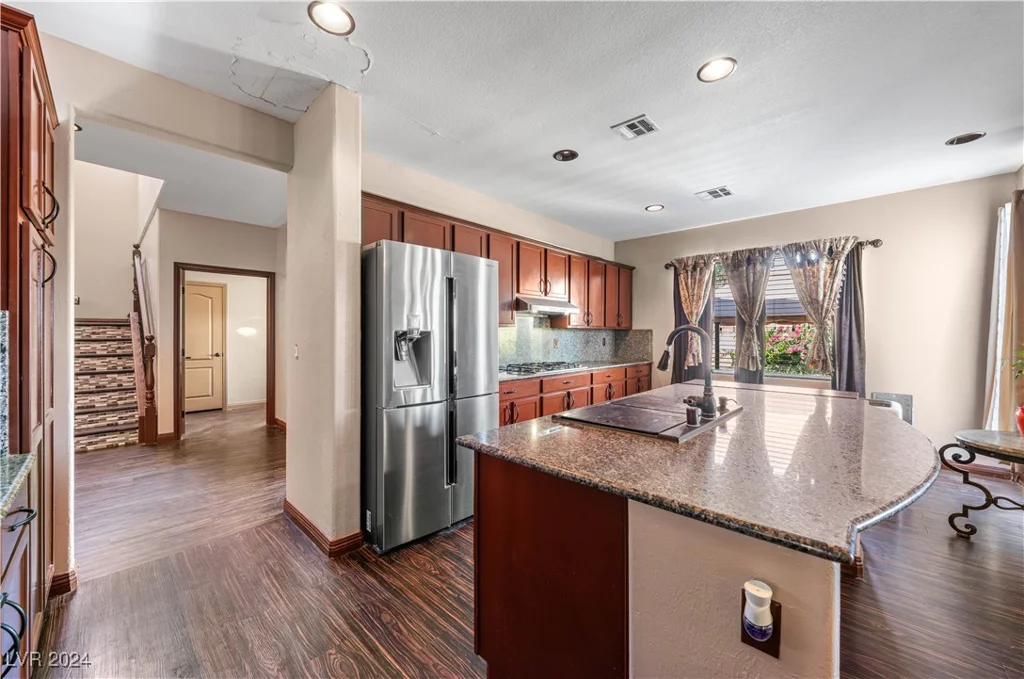 8108 Hopscotch, Las Vegas, NV 89131