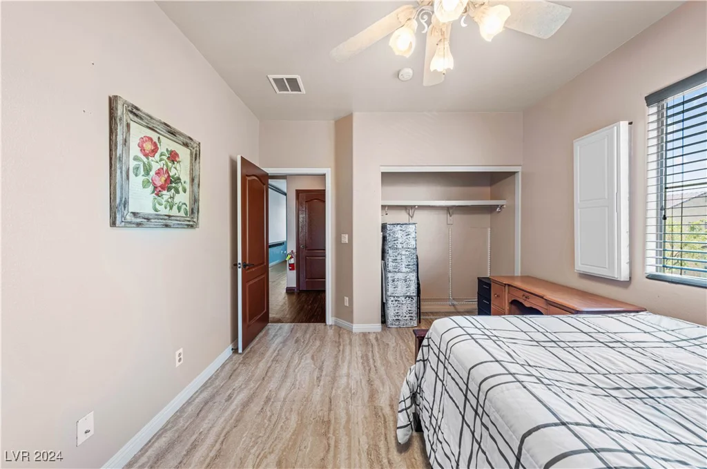 8108 Hopscotch, Las Vegas, NV 89131