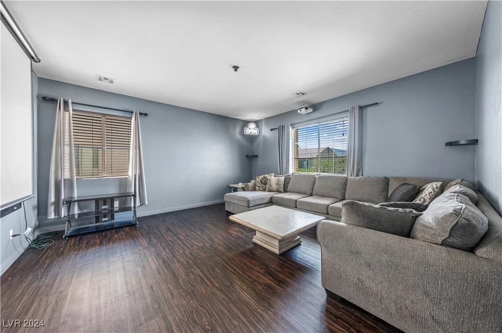 8108 Hopscotch, Las Vegas, NV 89131