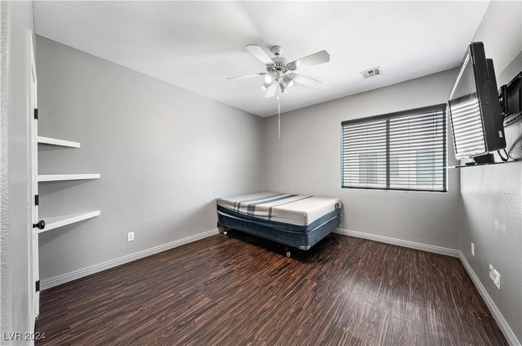 8108 Hopscotch, Las Vegas, NV 89131