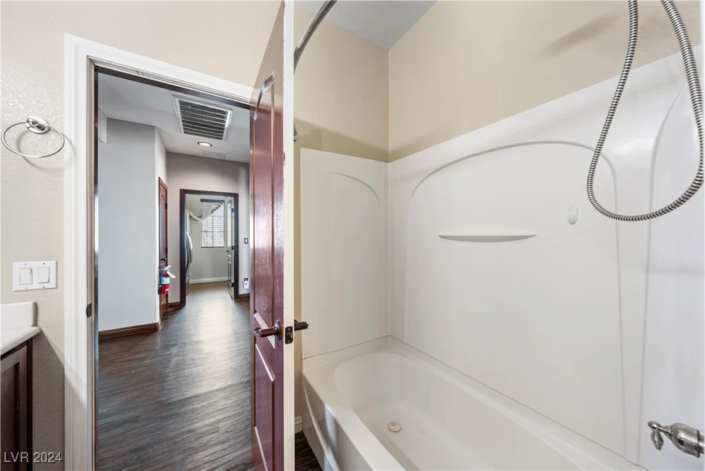 8108 Hopscotch, Las Vegas, NV 89131